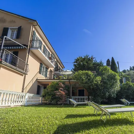 Apartment Casetta Rosa By Interhome