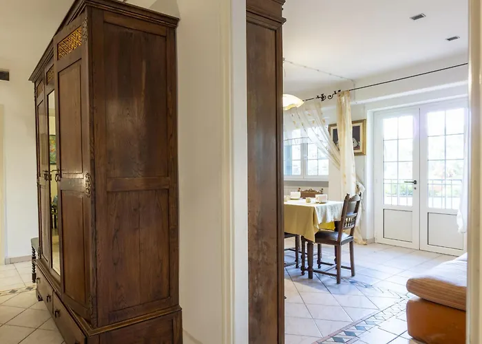 Apartment Casetta Rosa By Interhome