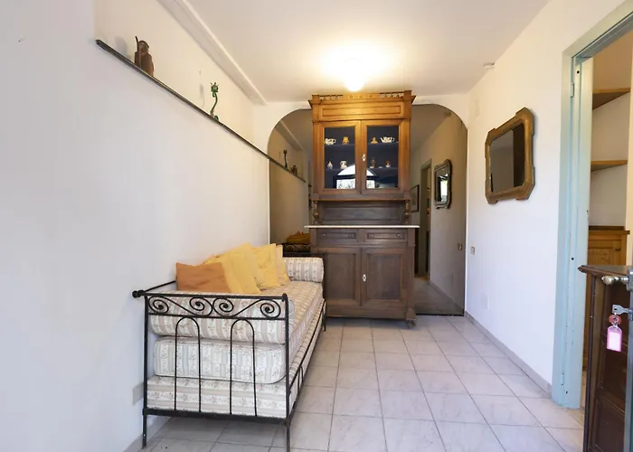 Apartment Casetta Rosa By Interhome